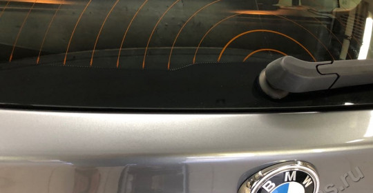 Удаление вмятин без покраски на багажнике БМВ